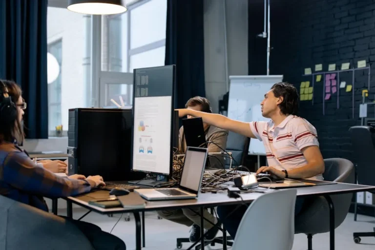 Allinsider Explained: Business Search Intent, Features, and Alternatives
