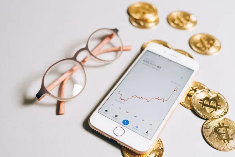 Bravenewcoin Explained: Business Search Intent, Features, and Alternatives