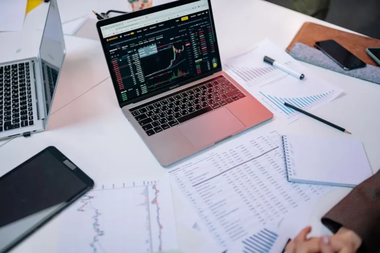 Iocmkt Explained: Business Search Intent, Features, and Alternatives