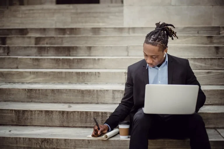 Poetryoceans Explained: Business Search Intent, Features, and Alternatives