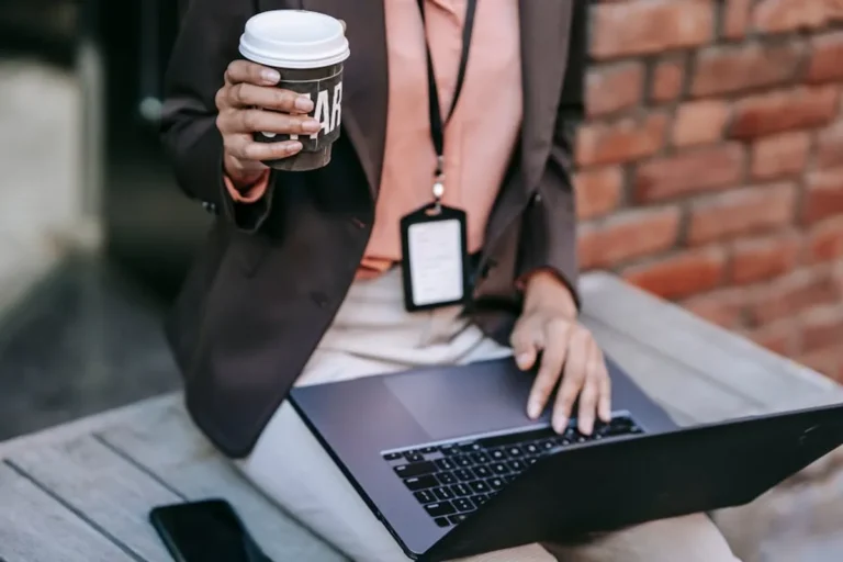 Porchdrinking Explained: Business Search Intent, Features, and Alternatives