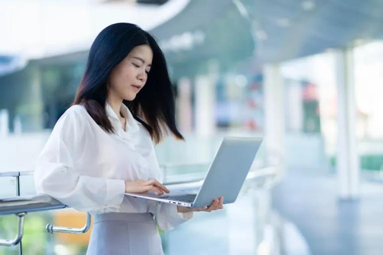 Therooftopguide Explained: Business Search Intent, Features, and Alternatives